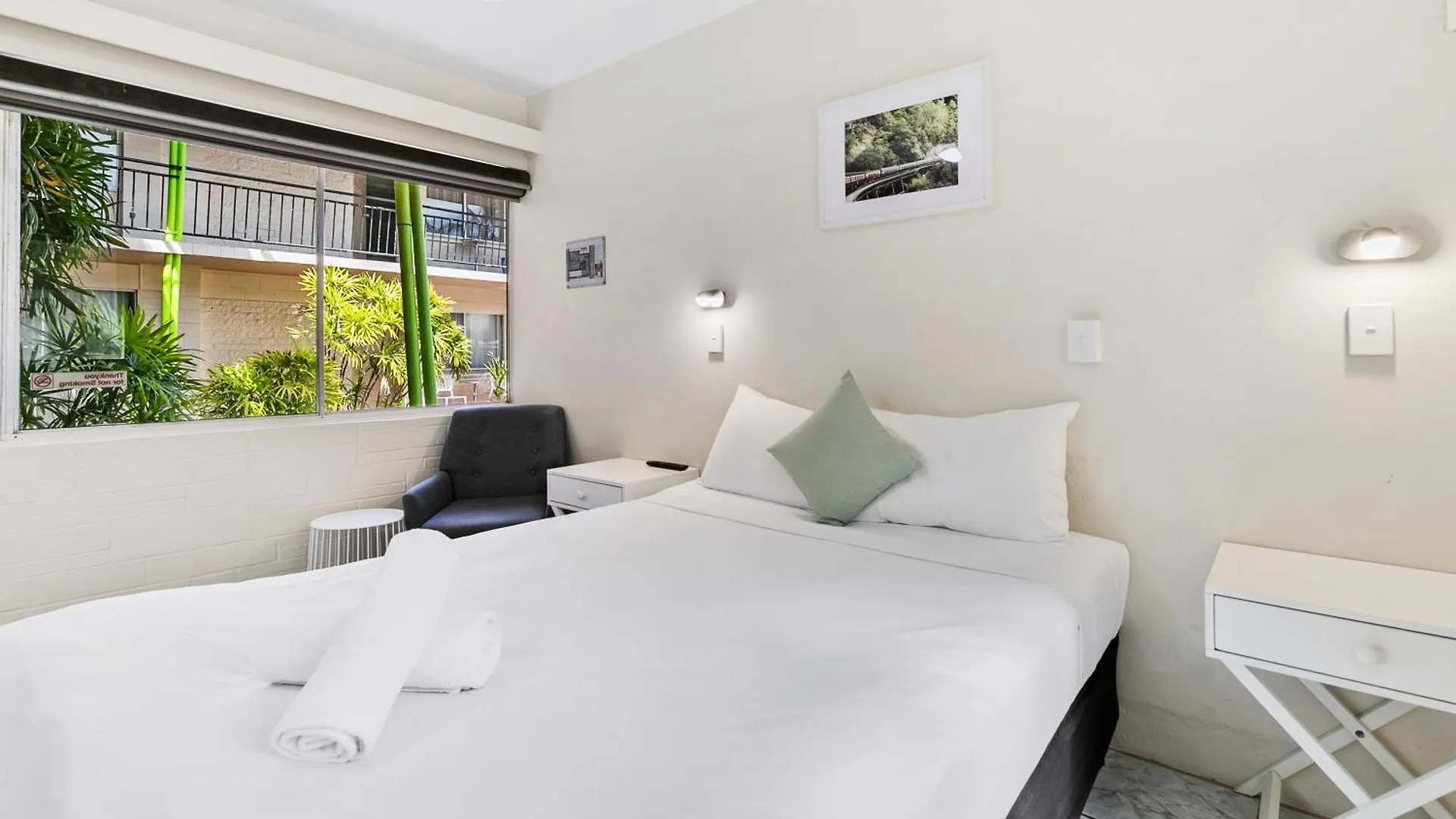 Hotel Tropiq Cairns