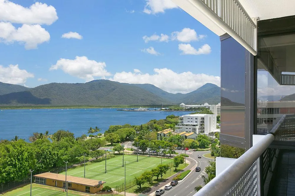 Hotel Tropiq Cairns 3*,  Australie