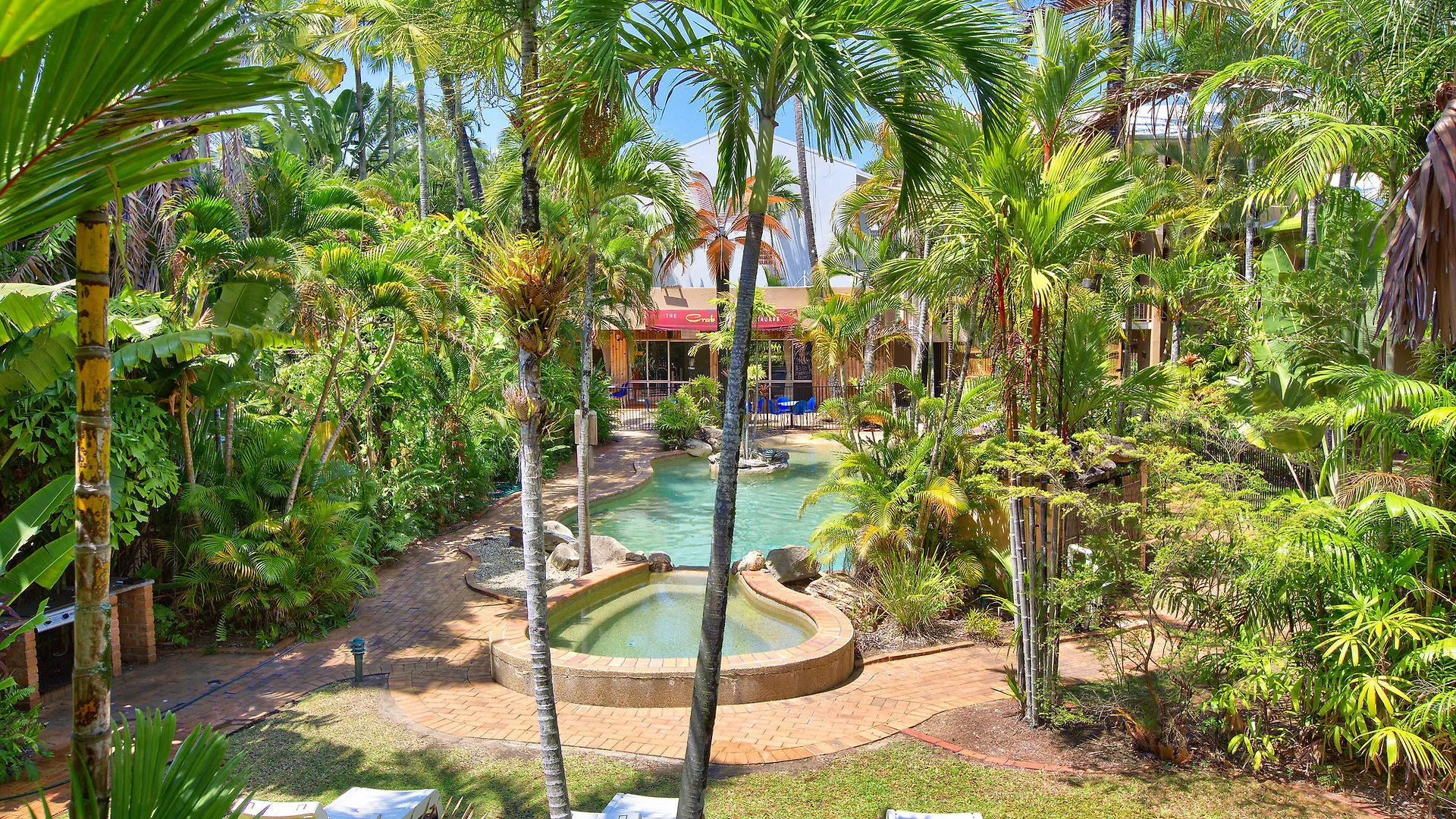 Hotel Tropiq Cairns