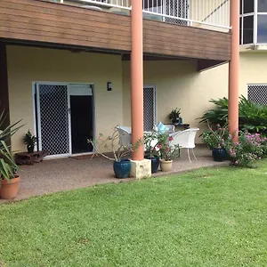 https://the-cyclone-shelter.queenslandhotels.net